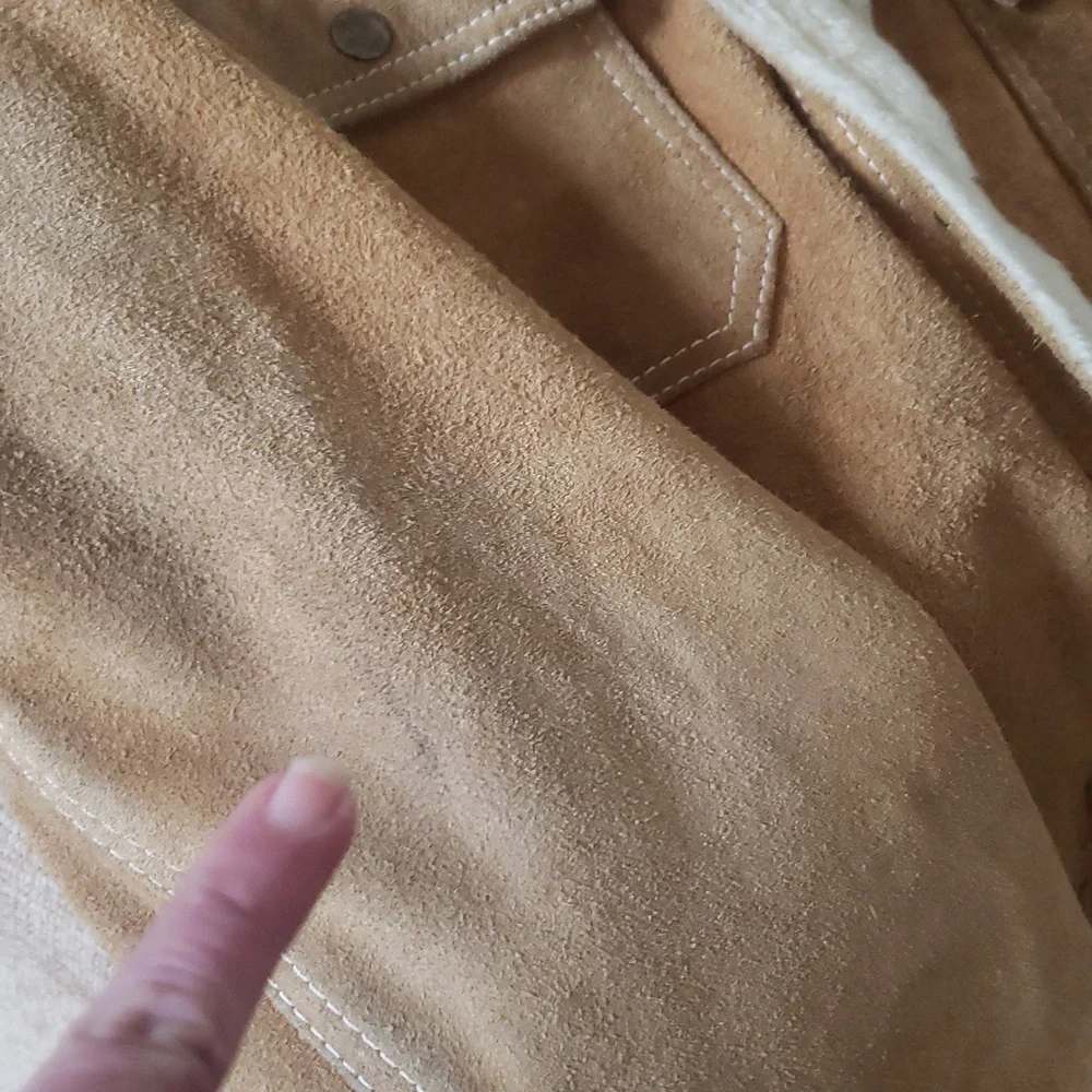 100% Suede Leather Jacket - Picture 13 of 13